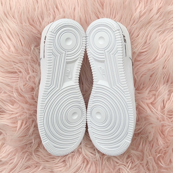 New Nike Air Force 1 Limited Edition Sneakers Rare - Picture 4 of 5